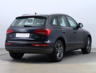 Audi Q5  2.0 TDI S-Line