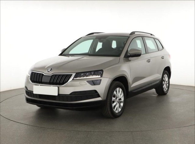 Škoda Karoq  1.0 TSI Ambition