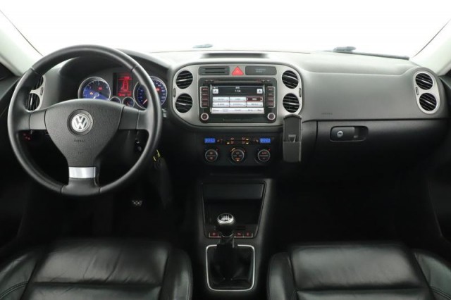 Volkswagen Tiguan  2.0 TDI 