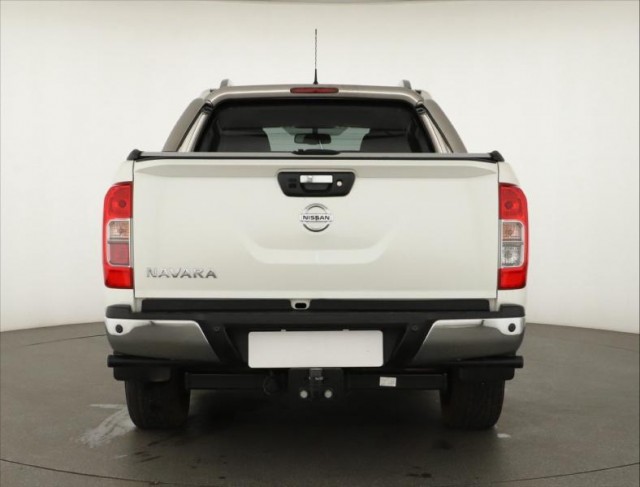 Nissan Navara  2.3 dCi 