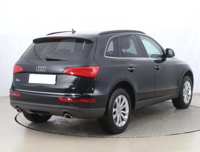 Audi Q5  3.0 TDI 