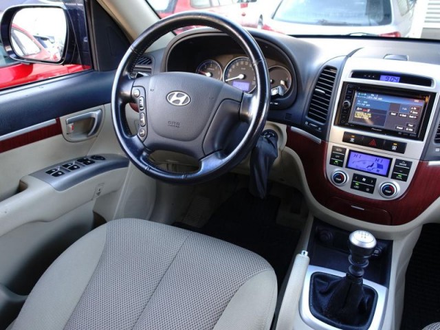 Hyundai Santa Fe  2.2 CRDi 