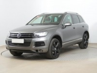 Volkswagen Touareg  3.0 TDI 