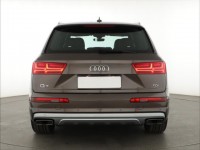 Audi Q7  3.0 TDI S-Line