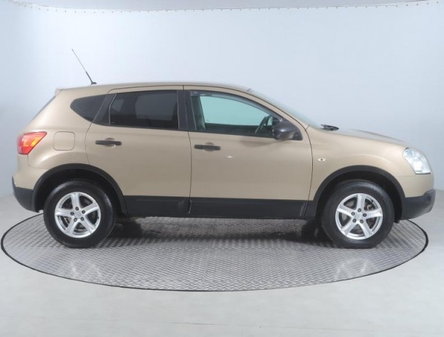 Nissan Qashqai  1.5 dCi 