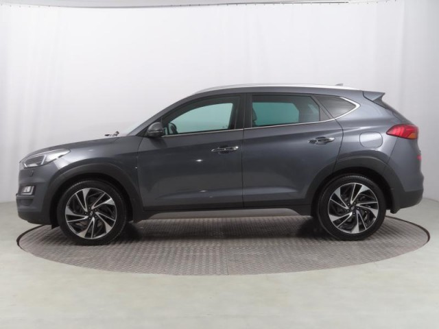 Hyundai Tucson  2.0 CRDi 