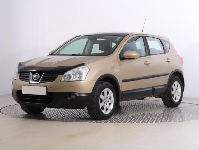 Nissan Qashqai  1.6 