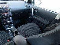 Nissan Qashqai  1.6 