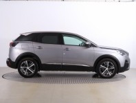 Peugeot 3008  1.6 PureTech 