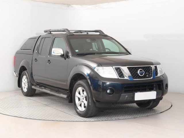 Nissan Navara  2.5 D 