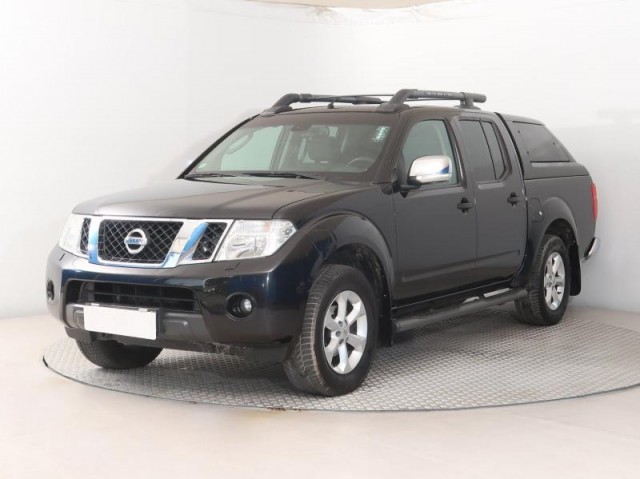 Nissan Navara  2.5 D 