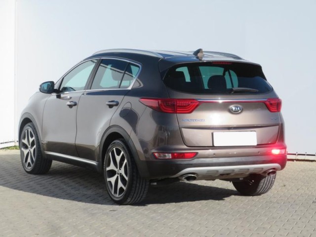 Kia Sportage  2.0 CRDi 