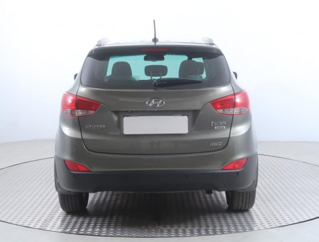 Hyundai ix35  2.0 CRDi 