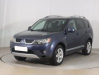 Mitsubishi Outlander  2.4 MIVEC 