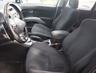 Mitsubishi Outlander  2.4 MIVEC 