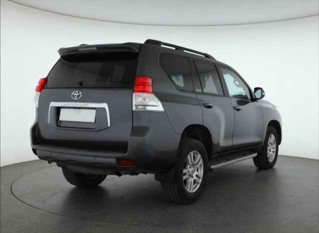 Toyota Land Cruiser  3.0 D-4D 