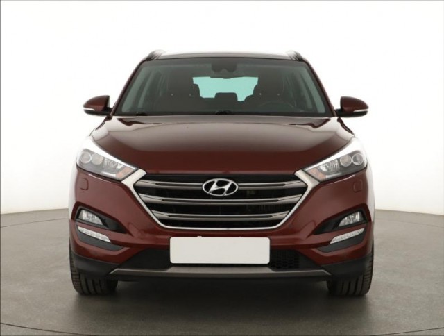 Hyundai Tucson  2.0 CRDi 