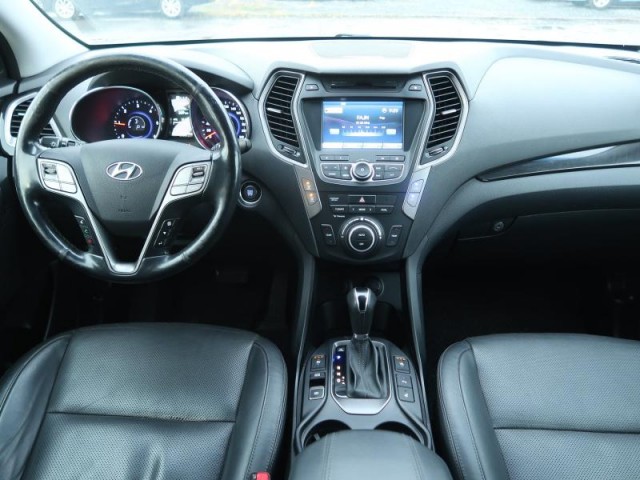 Hyundai Santa Fe  2.2 CRDi 