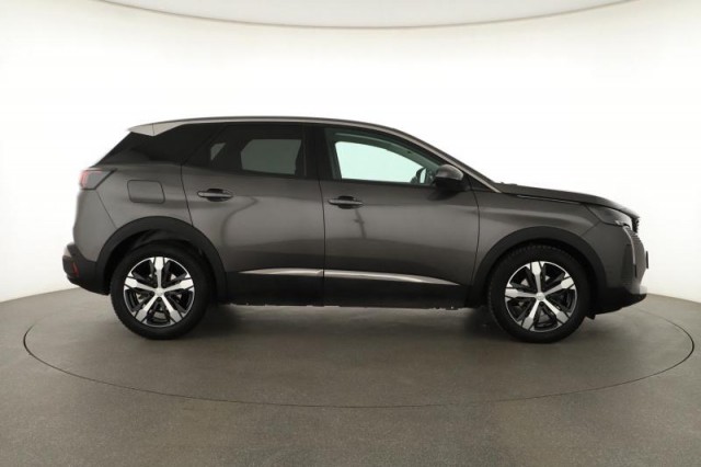 Peugeot 3008  1.2 PureTech 