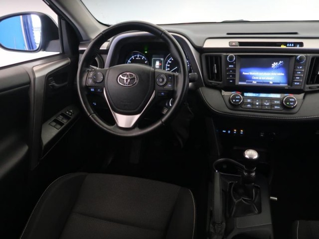 Toyota RAV 4  2.0 VVT-i Active