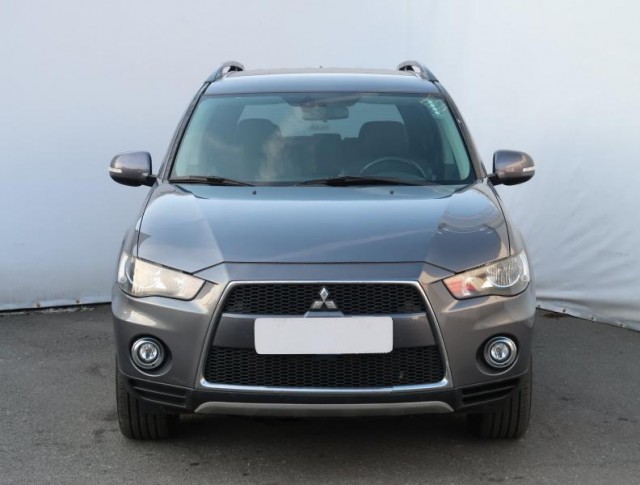 Mitsubishi Outlander  2.2 DI-D 