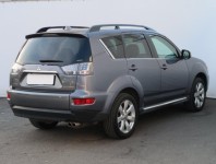 Mitsubishi Outlander  2.2 DI-D 