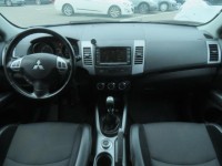 Mitsubishi Outlander  2.2 DI-D 