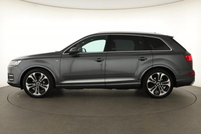 Audi Q7  50 TDI S-Line