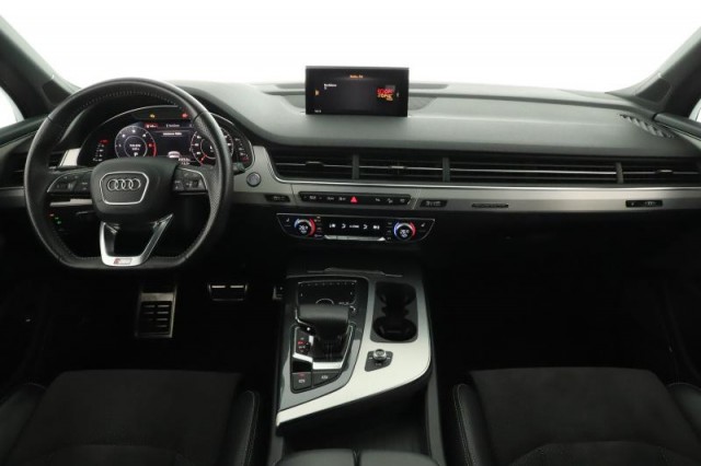 Audi Q7  50 TDI S-Line