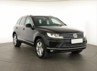 Volkswagen Touareg  3.0 TDI 