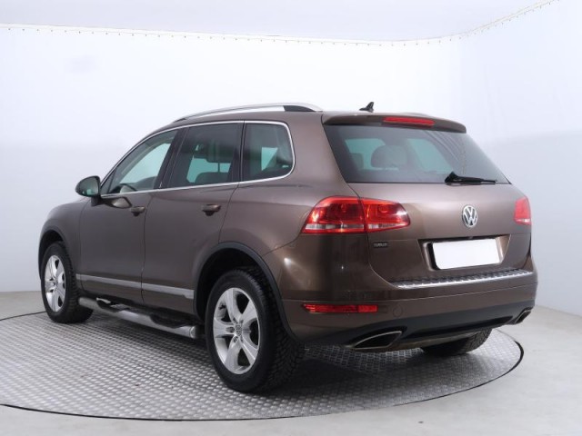 Volkswagen Touareg  3.0 TDI 