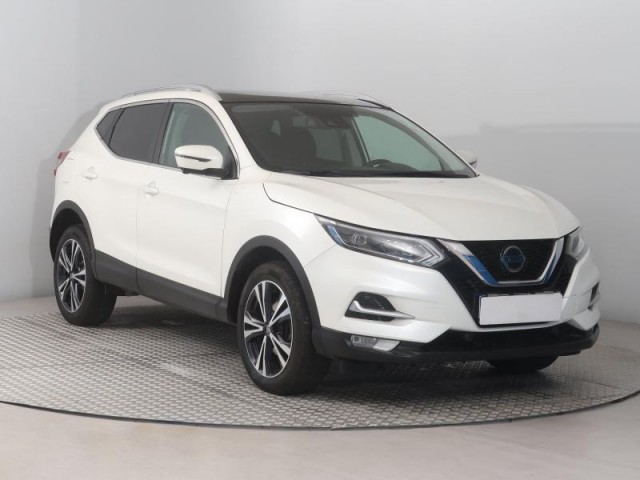 Nissan Qashqai  1.3 DIG-T 