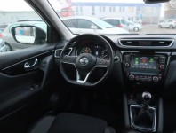 Nissan Qashqai  1.3 DIG-T 