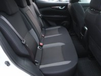 Nissan Qashqai  1.3 DIG-T 