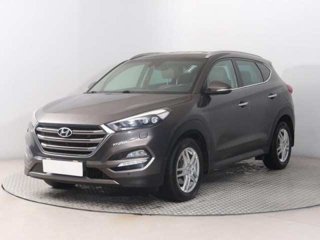 Hyundai Tucson  2.0 CRDi 