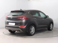 Hyundai Tucson  2.0 CRDi 