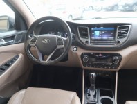 Hyundai Tucson  2.0 CRDi 