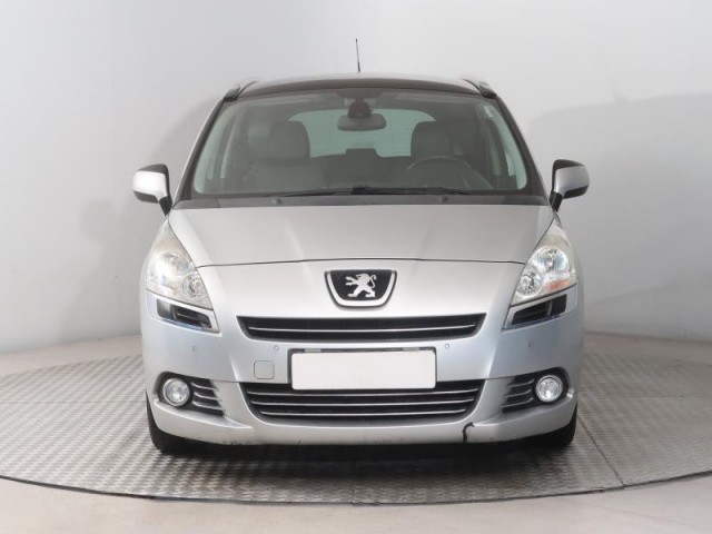 Peugeot 5008  1.6 HDi 