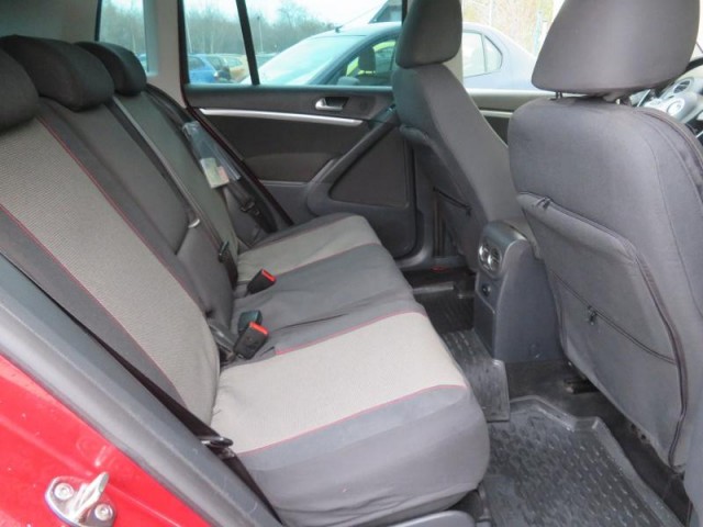 Volkswagen Tiguan  2.0 TDI 