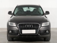 Audi Q5  2.0 TDI basis