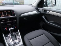 Audi Q5  2.0 TDI basis