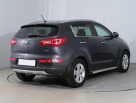 Kia Sportage  2.0 CRDi 