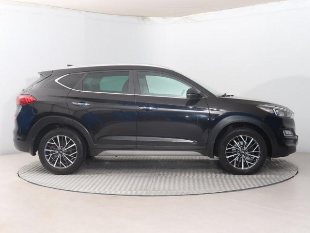 Hyundai Tucson  1.6 GDI 