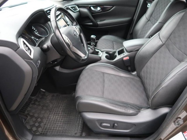 Nissan Qashqai  1.5 dCi 