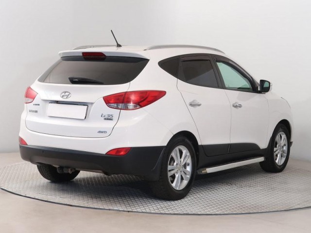 Hyundai ix35  2.0 CRDi 