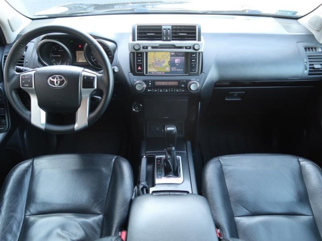 Toyota Land Cruiser  3.0 D-4D 