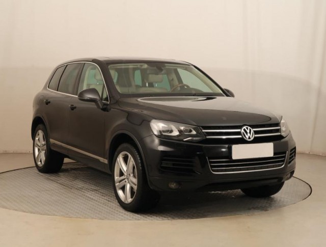 Volkswagen Touareg  3.0 TDI 