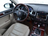 Volkswagen Touareg  3.0 TDI 