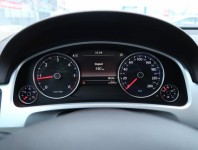 Volkswagen Touareg  3.0 TDI 