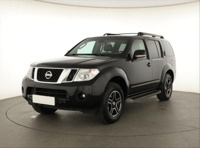 Nissan Pathfinder  2.5 dCi 